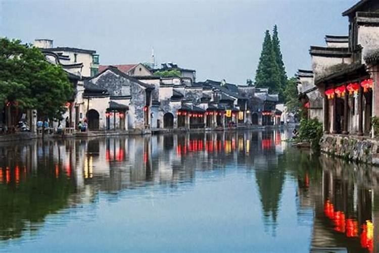 立冬出生的孩子好吗立冬前生孩子好还是立冬后好