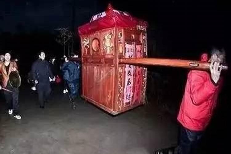 小五第四单元关于民风民俗的作文