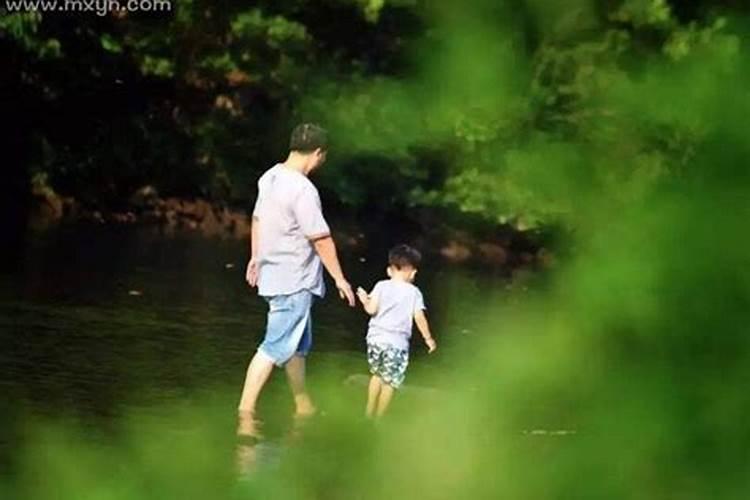 孩子中考上香时怎么说保佑的话