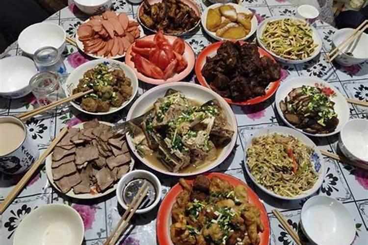 湖南邵阳人的年夜饭是什么时候吃？