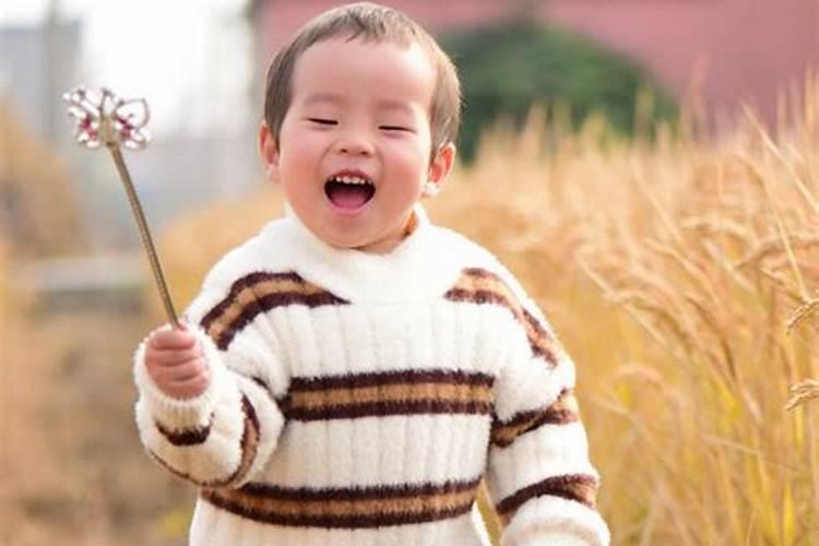 除夕出生的男孩名字男孩大气有涵养的名字