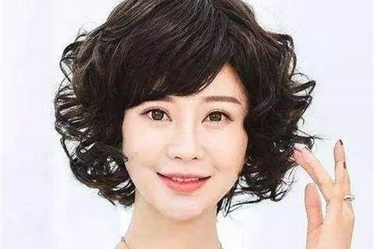 女性留齐刘海好吗？有一种风水面相学的说法是,额头被挡住不好,最好是...