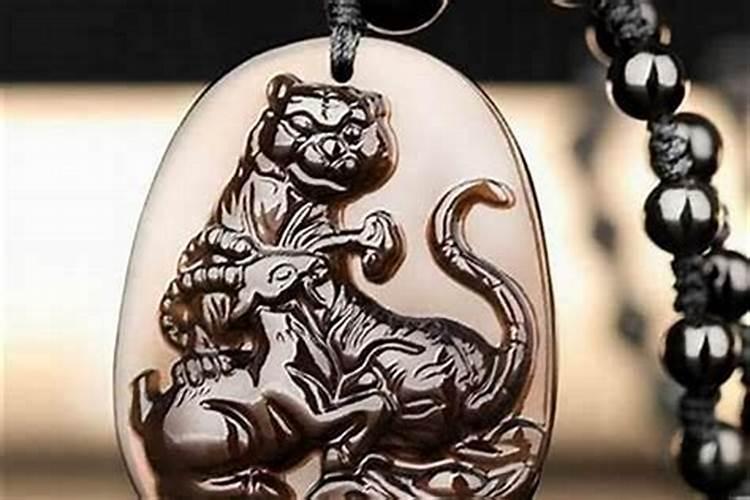 猪犯太岁戴什么最旺财