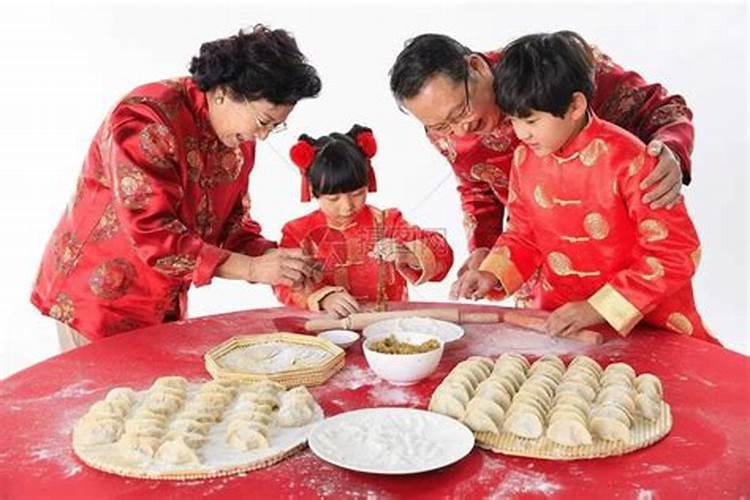 92年属猴女命中有无子嗣？多子还是多女？