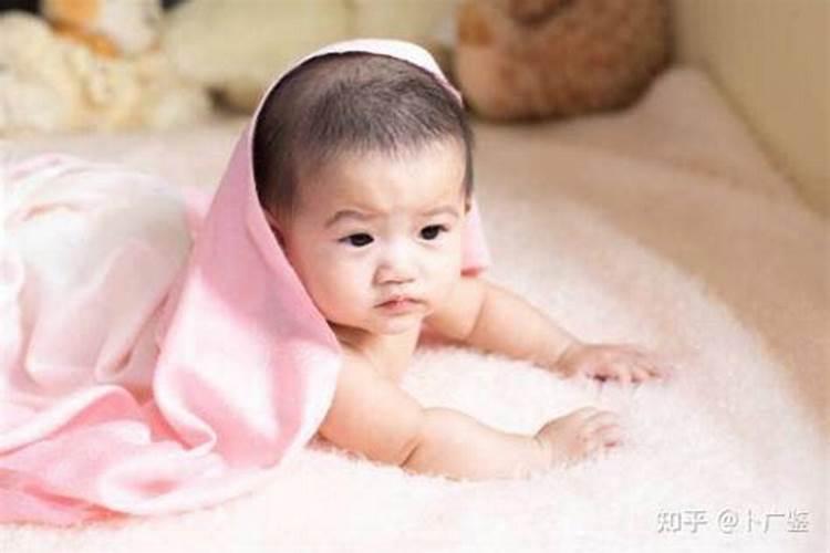 我家小孩是公历2010年11月18号中午2点37分生的,跪求牛人取个名/最好...