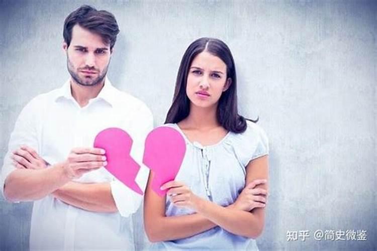 属蛇腊月十六出生的男孩命运如何
