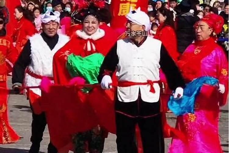 闹红火闹红火历史