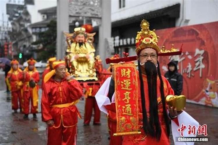 广东初几迎财神