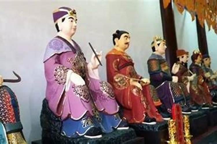 太岁头上动土的意思太岁头上动土的近反义词