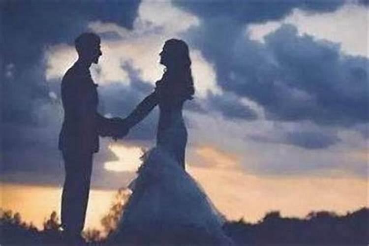 八字算两个人的姻缘 怎么看两人有夫妻缘分？
