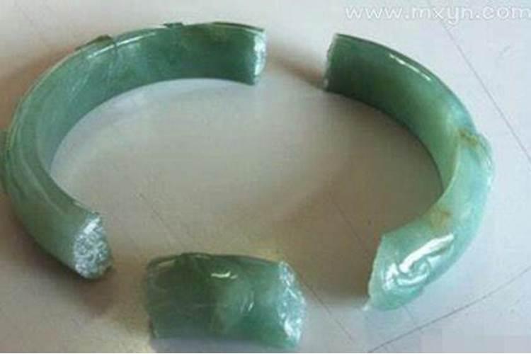 形容人失意的成语句子,非常失意孤独落寞的四字词语