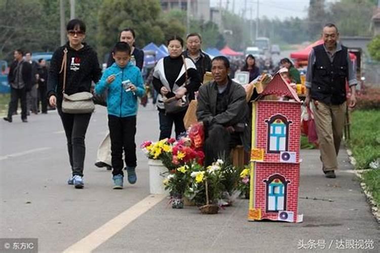 7月15鬼节要怎么去祭奠死去的亲人？