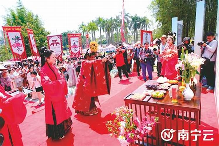 属虎的人2025年犯太岁戴什么最好