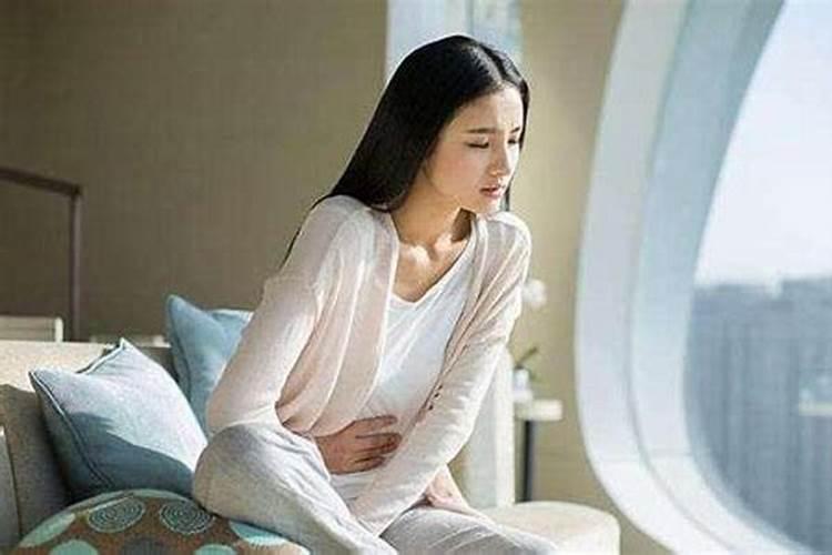 梦见女人经血
