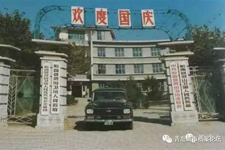 山东节日习俗,民风民俗,民间工艺品。要详细的(要写作文)