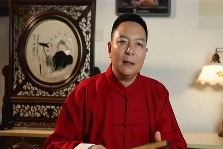 我是农历1992年12月25日出生的,属猴的,谁能帮帮算算啊？