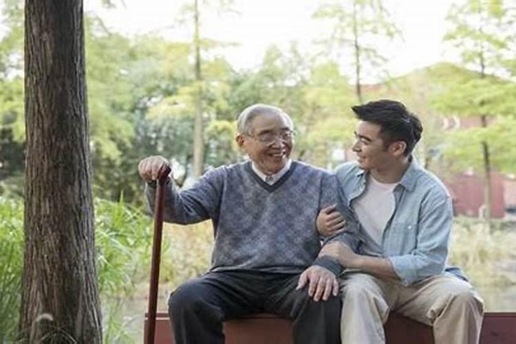梦见死去的外公外婆都活过来了的预兆