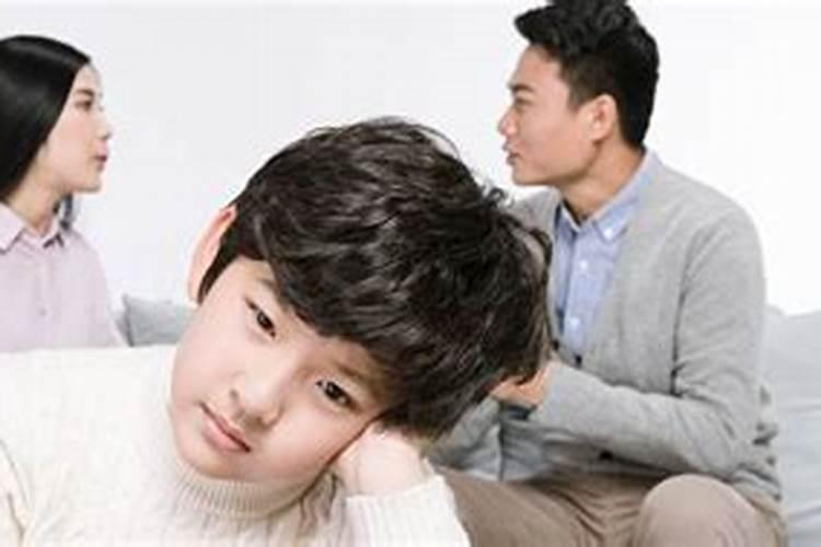 梦见爸妈吵架是什么意思