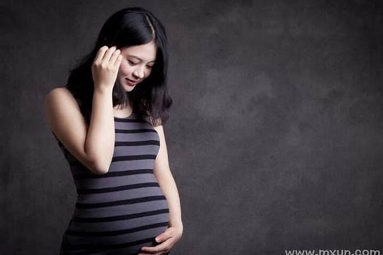 孕妇梦见好多孕妇大肚子