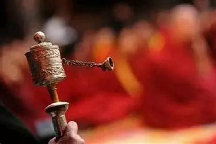 梦到去世的人还活着和我说话预示什么