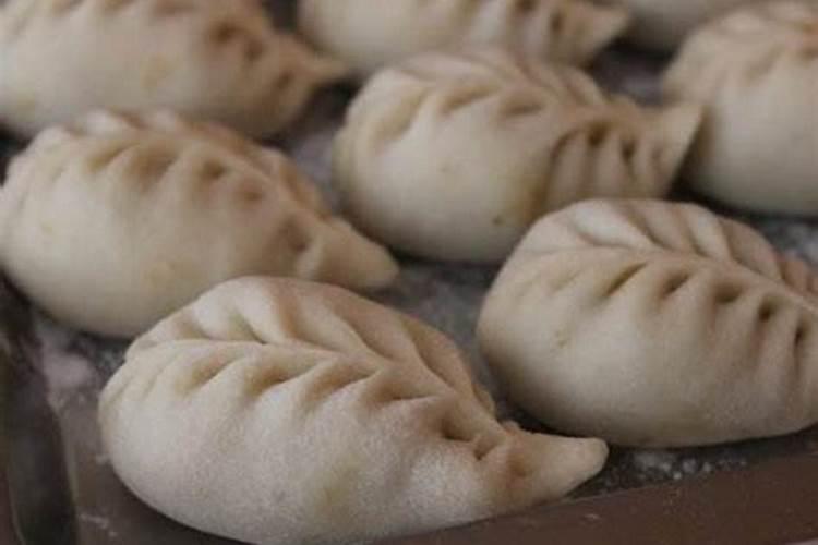 咕噜水,捏饺子,家公家婆,还有哪些说法很新奇？