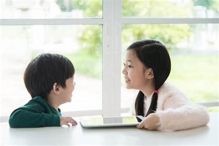梦见与小女孩说话的预兆