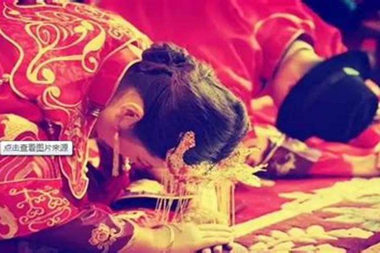 梦见老婆生孩子不是自己亲生的的预兆
