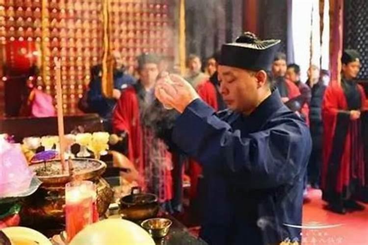 还阴债的法事该找谁做？