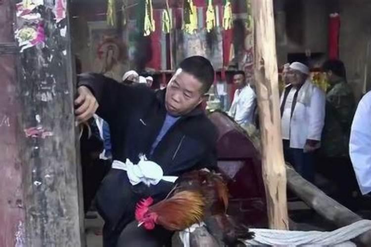 小学生充值游戏花掉妈妈两年工资,公司拒绝退款,你怎么看？