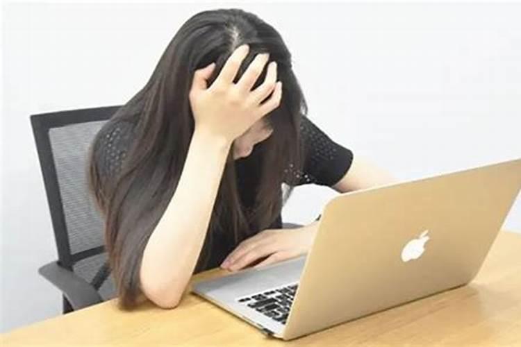 为什么会经常梦到一个平时不会想。也没有联系的人呢？