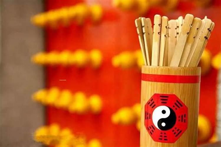 请高人扫下盲,何为真假童子？