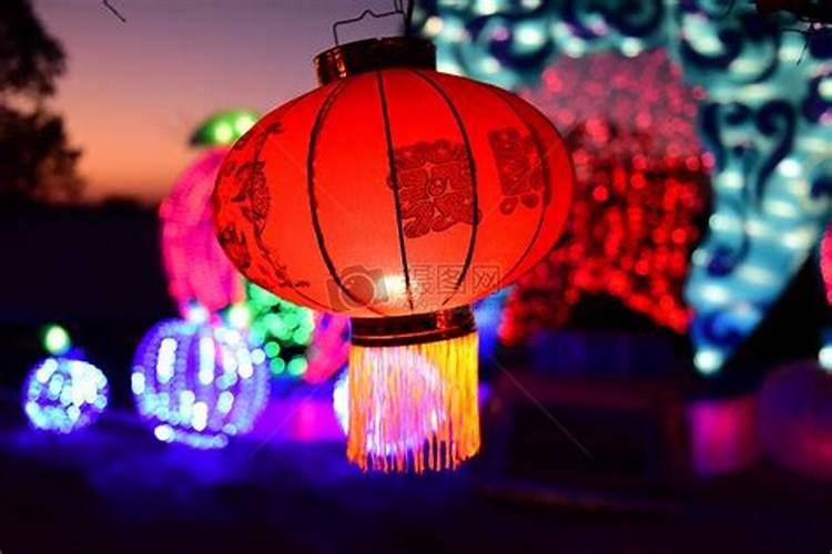 元宵节闹花灯的习俗是怎么来的？