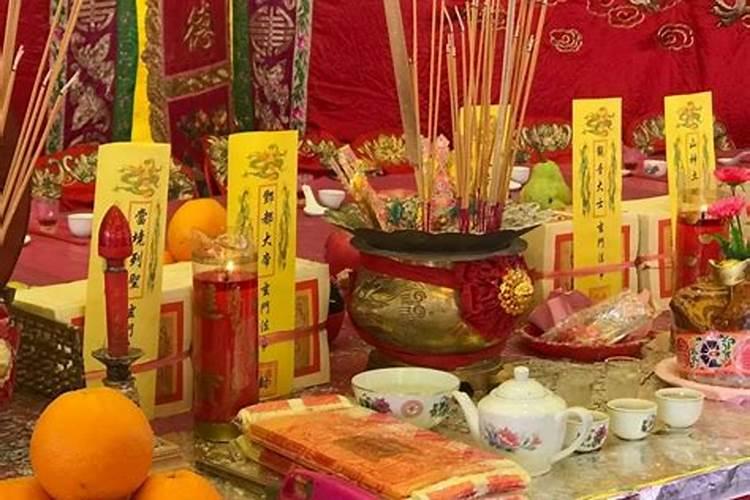梦见和老公在一起吃饭的预兆