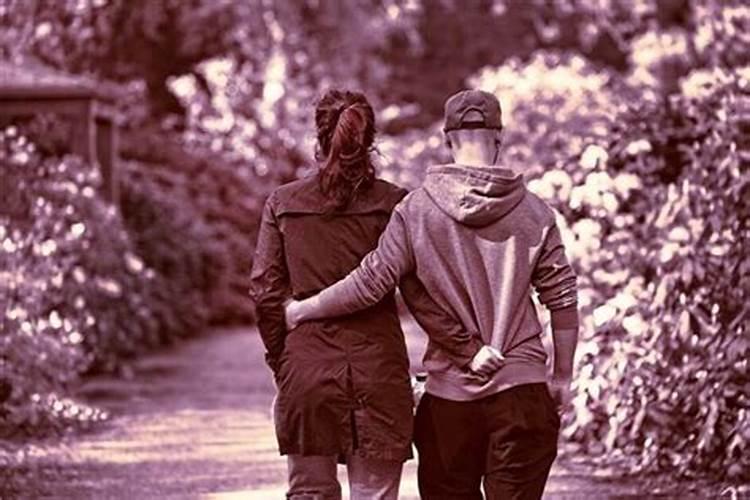 梦见回家看见了爸妈的预兆