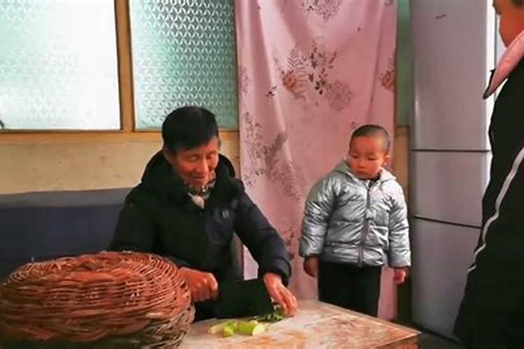 发财手点什么最旺