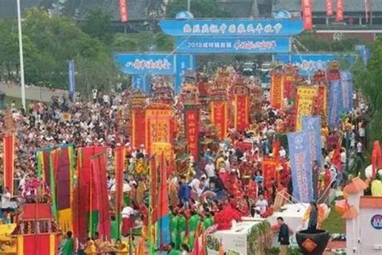 大年三十怎么上香供佛