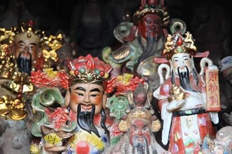正月初五可以扫墓吗？