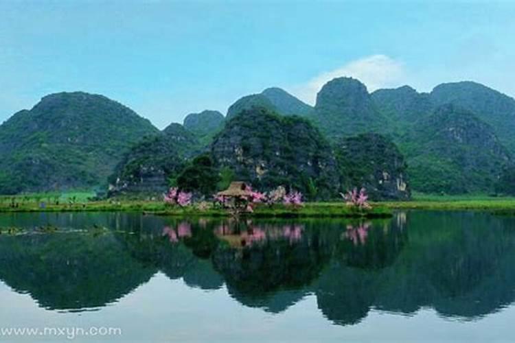 梦见景色特别漂亮的地方