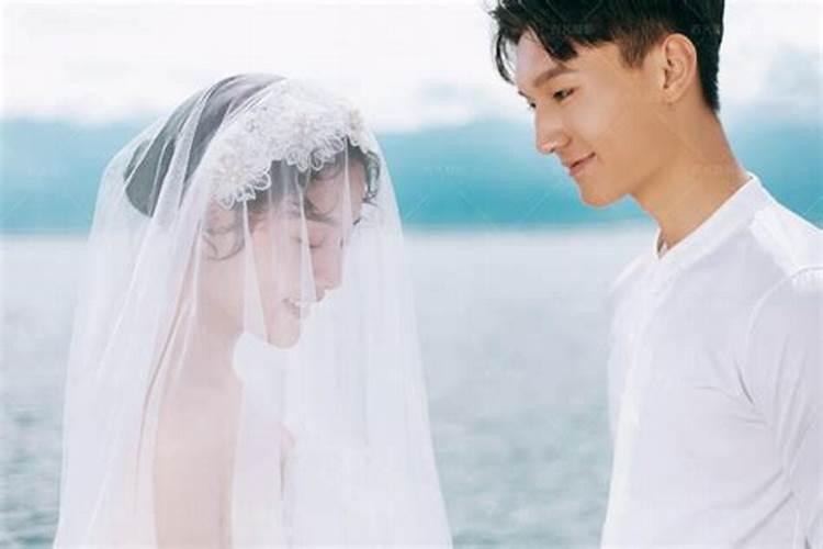 梦见朋友结婚我当伴娘的预兆