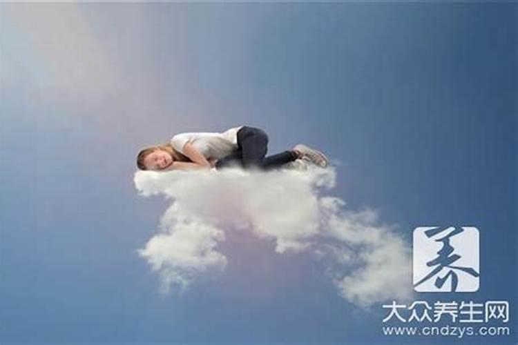 2025属鸡犯太岁吗