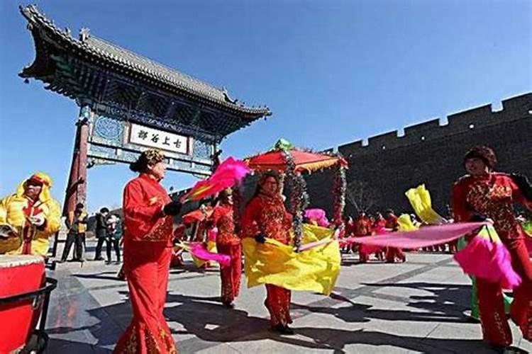 2002年冬月二十属什么？