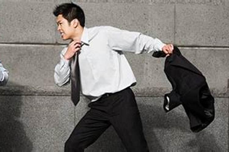 梦见和朋友划拳是什么意思