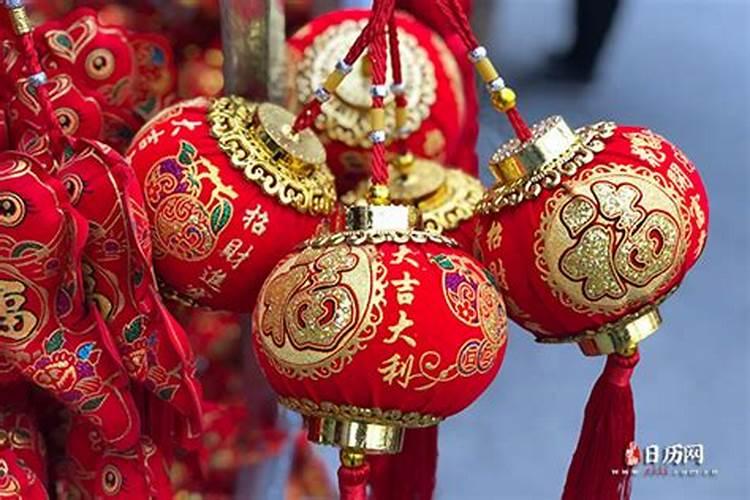 2024年属牛犯太岁之年带什么转运