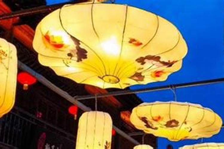 算命生辰八字和看手相真的准吗？