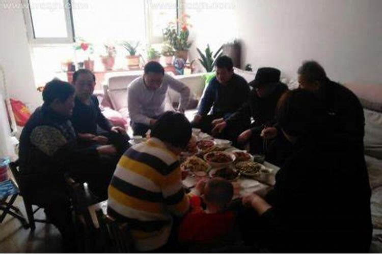 梦见兄弟姐妹亲戚在一起的预兆
