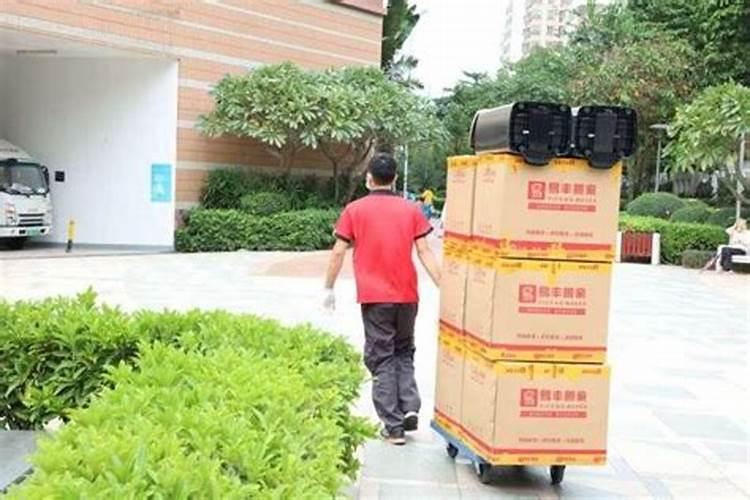 本命年红绳戴几个
