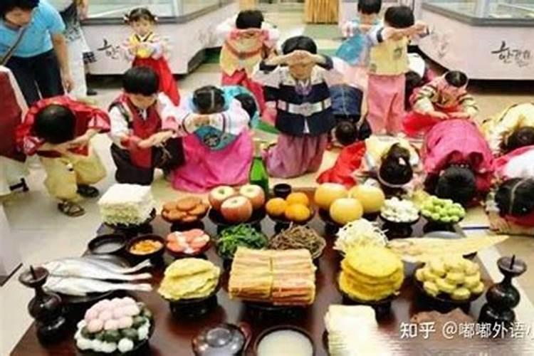 中国中秋节和韩国中秋节有什么区别？ 中国中秋有什么习俗