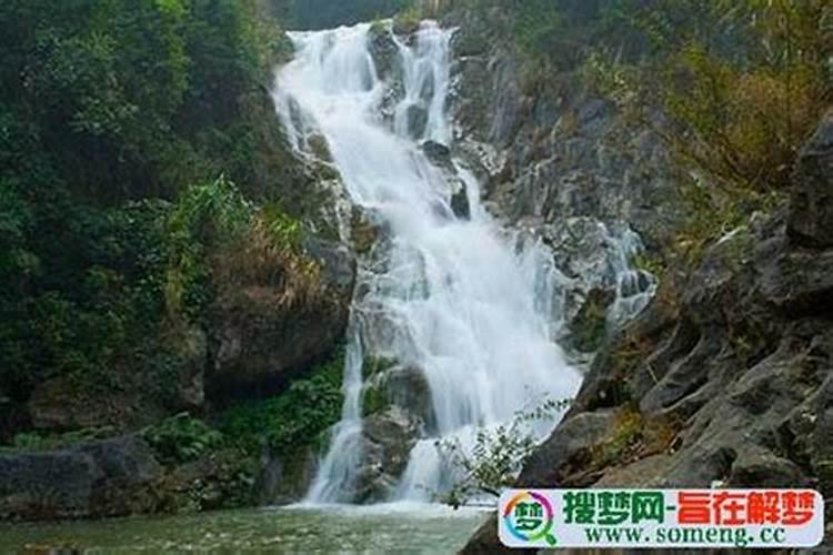 涧下水命是什么意思