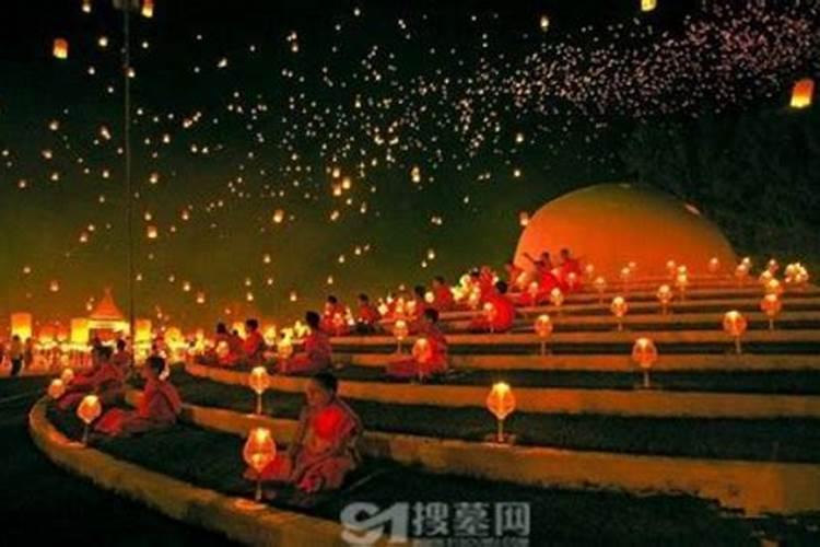 10月初三1988年属龙的命运