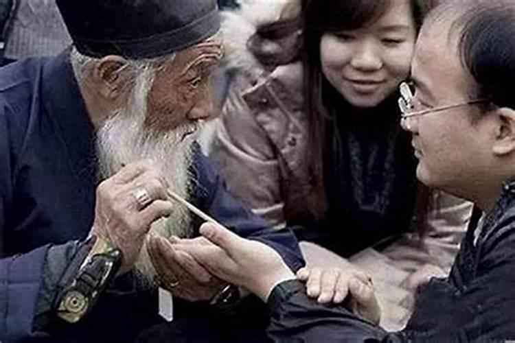 算命可信吗 为什么有的算命准到惊人